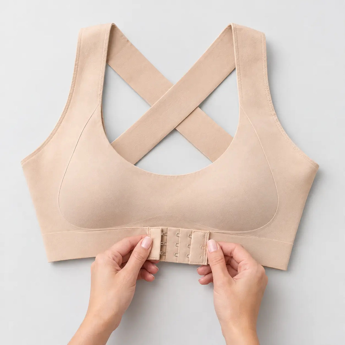 Top con Efecto Underwire y Corrector de Postura — Tirantes en X