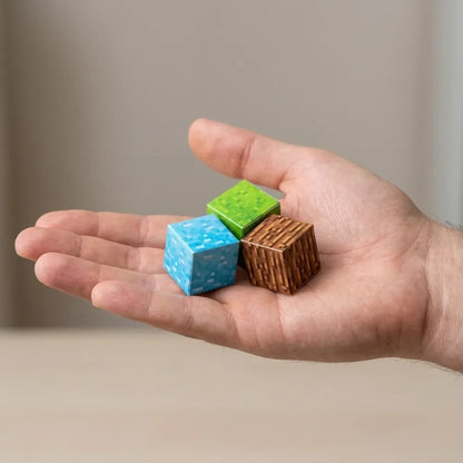 🧲 Cubos Magnéticos Estilo Pixel en Caja Metálica — 60 Piezas (Fuego, Naturaleza, Hielo o Luna)